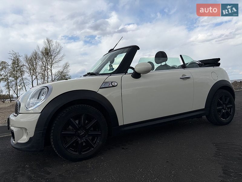 Хэтчбек MINI Cooper 2013 в Черкассах