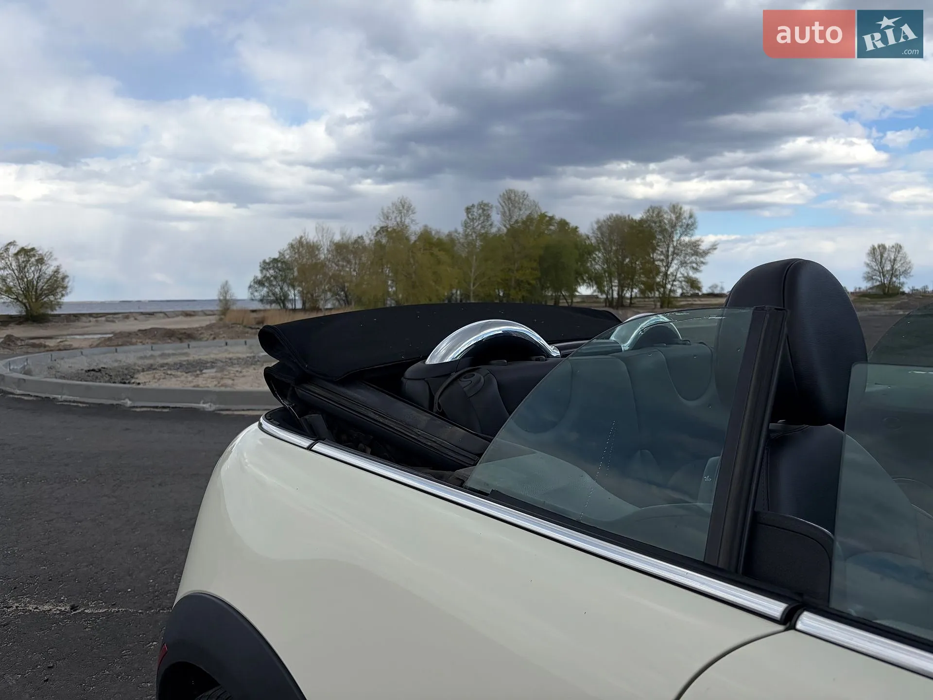 2013 MINI Cooper - мініатюра 25