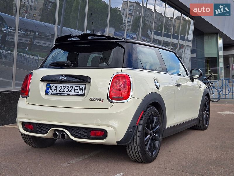 Хэтчбек MINI Cooper 2014 в Киеве