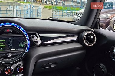 Хэтчбек MINI Cooper 2014 в Киеве