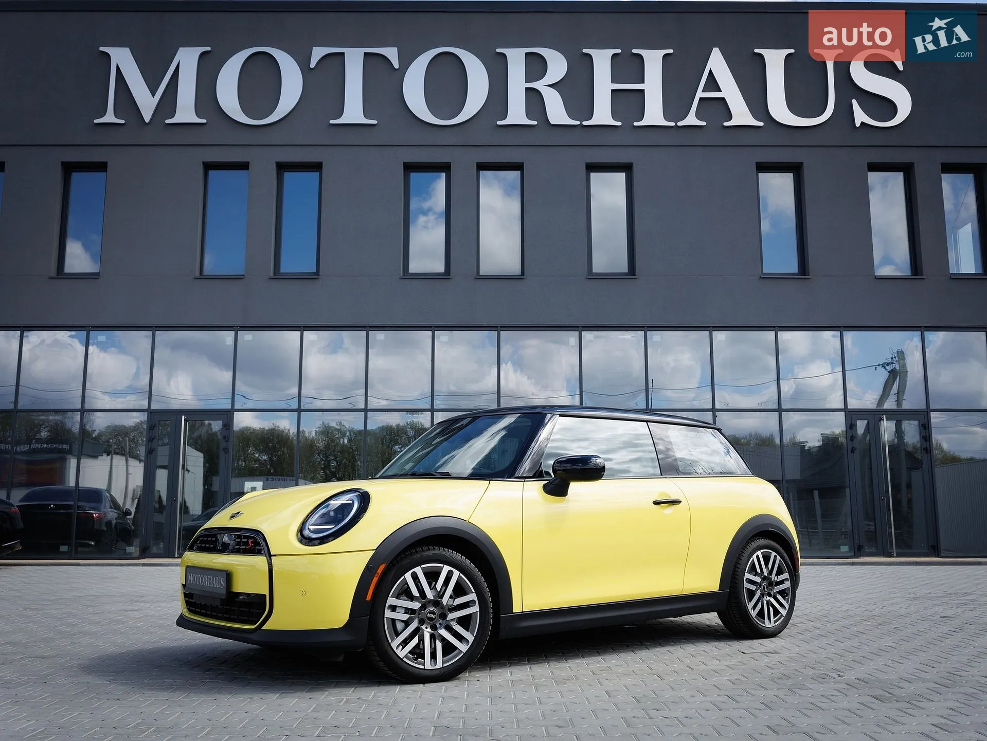 2024 MINI Cooper - мініатюра 2