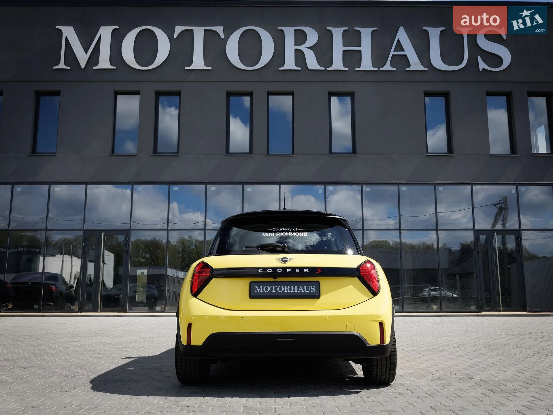 2024 MINI Cooper - мініатюра 11