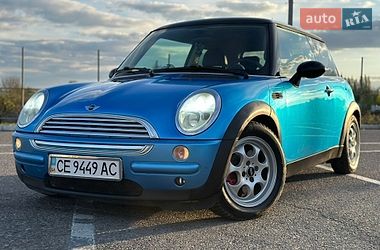 Хэтчбек MINI Cooper 2003 в Черновцах
