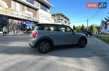 Хэтчбек MINI Cooper 2021 в Ужгороде
