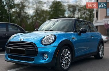 Купе MINI Cooper 2015 в Кременчуці