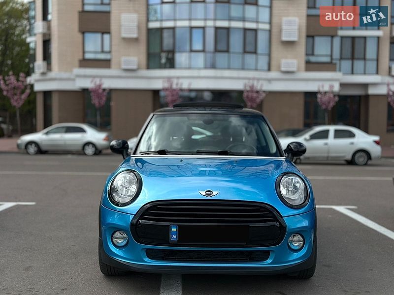 Купе MINI Cooper 2015 в Кременчуці