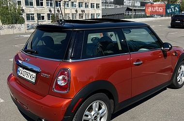 Хэтчбек MINI Cooper 2013 в Киеве