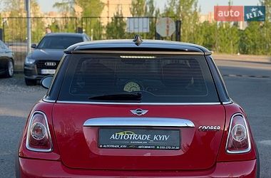 Хэтчбек MINI Cooper 2010 в Киеве