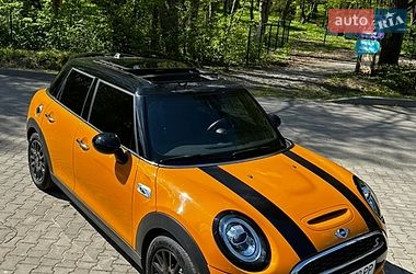 Хетчбек MINI Cooper 2016 в Львові