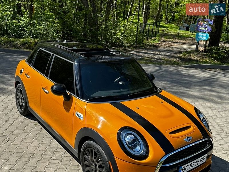 Хетчбек MINI Cooper 2016 в Львові