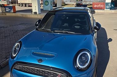 Хетчбек MINI Cooper 2023 в Южноукраїнську