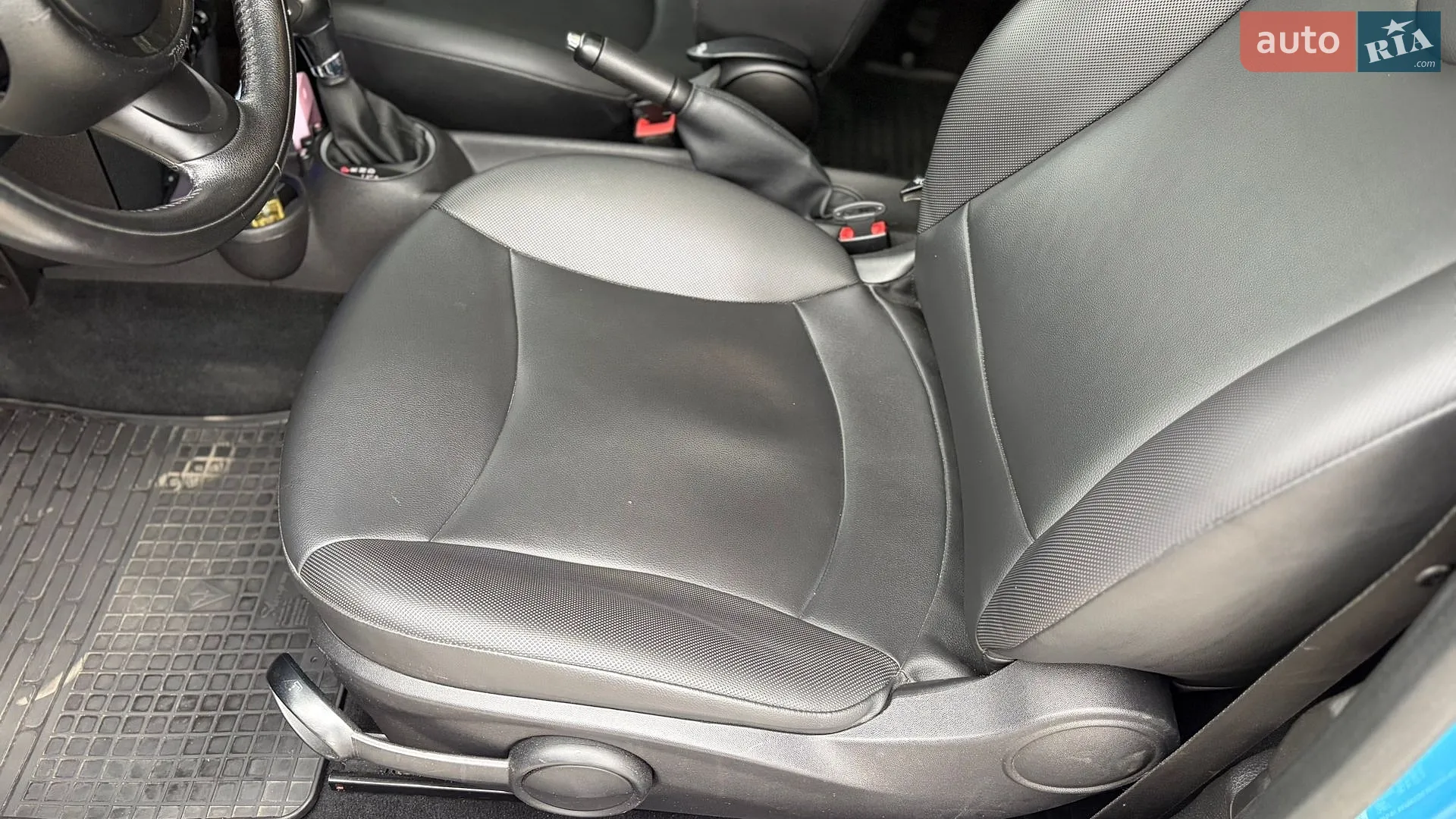 2012 MINI Cooper - мініатюра 15