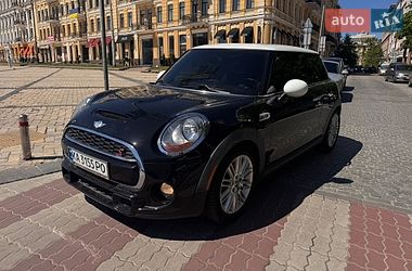 Хэтчбек MINI Cooper 2015 в Киеве