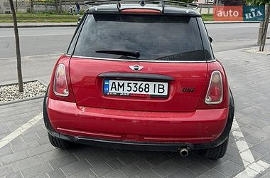 Хэтчбек MINI Cooper 2006 в Виннице
