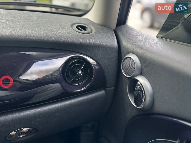 Хэтчбек MINI Cooper 2006 в Виннице