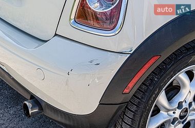 Хэтчбек MINI Cooper 2011 в Ужгороде