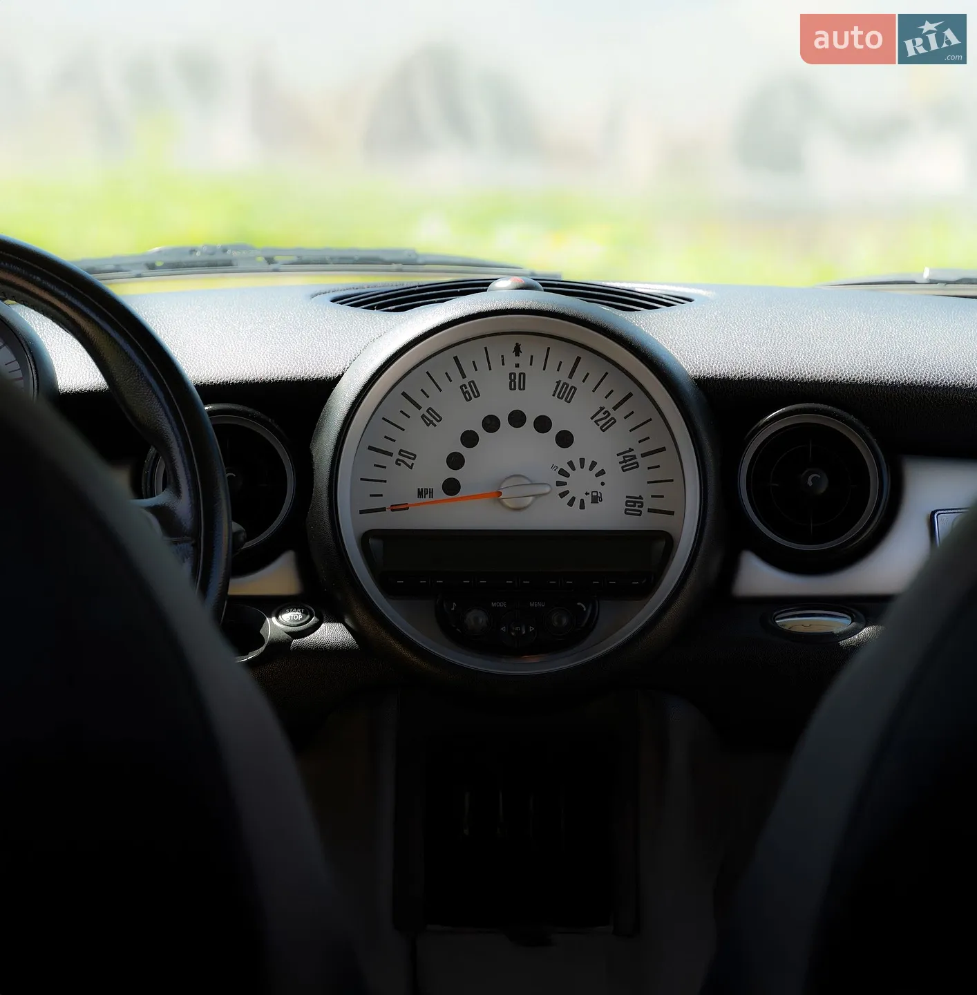 2011 MINI Cooper - мініатюра 11