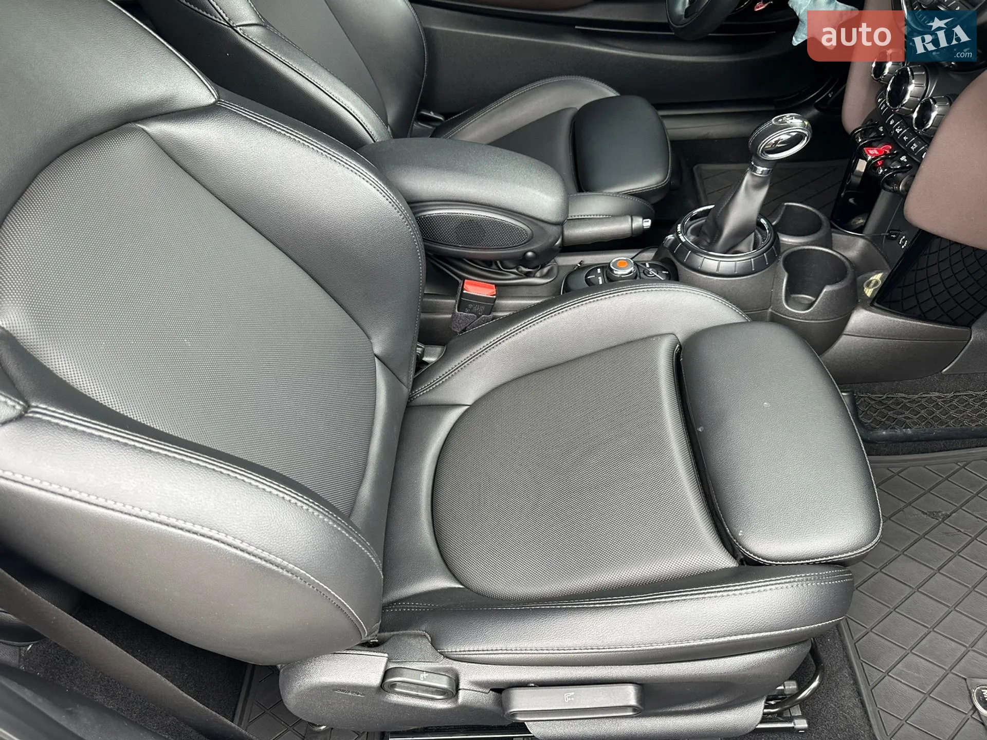 2016 MINI Cooper - мініатюра 9