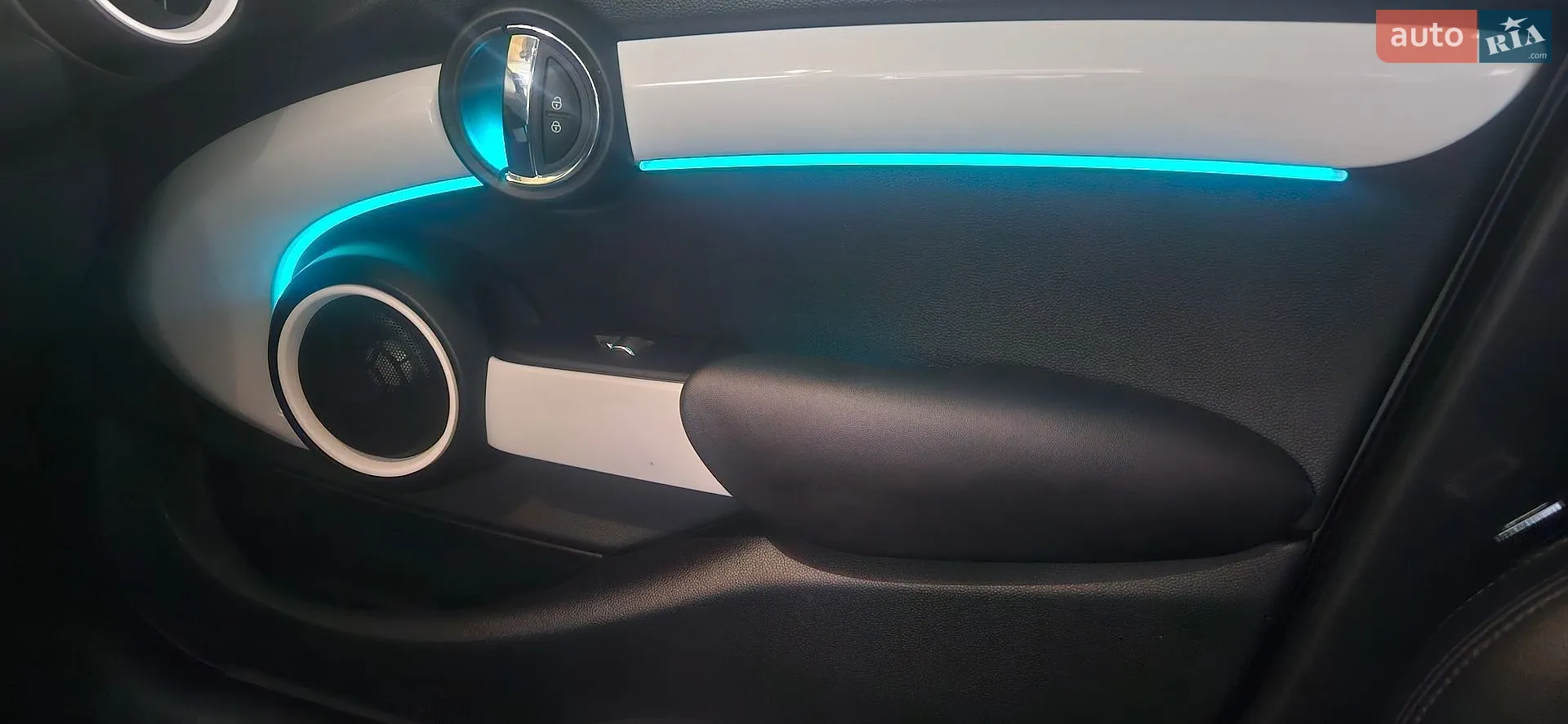 2017 MINI Cooper - мініатюра 21