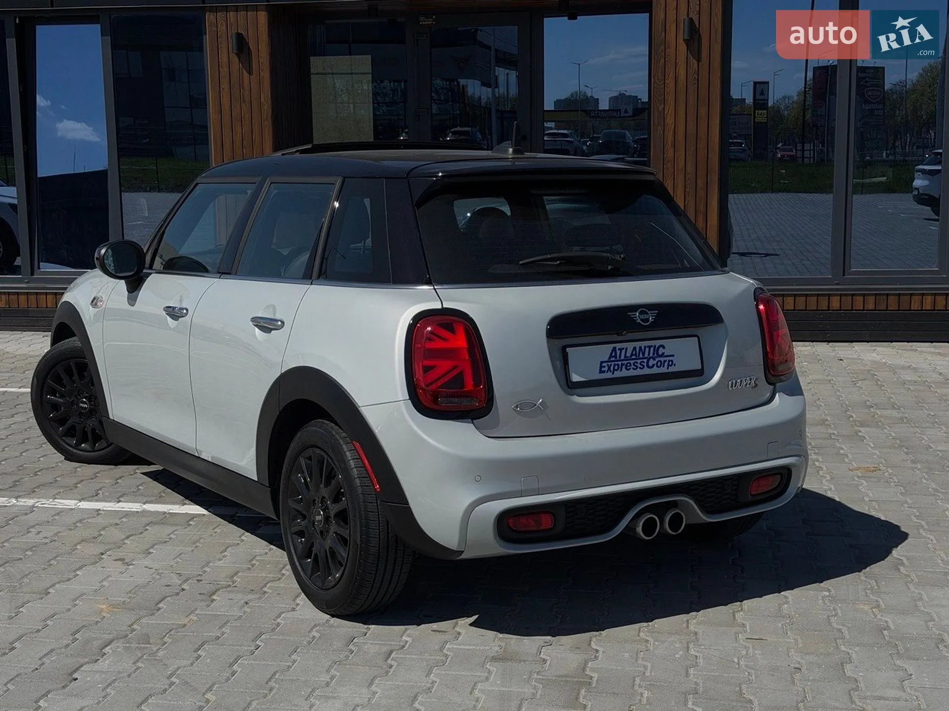 2020 MINI Cooper - мініатюра 3