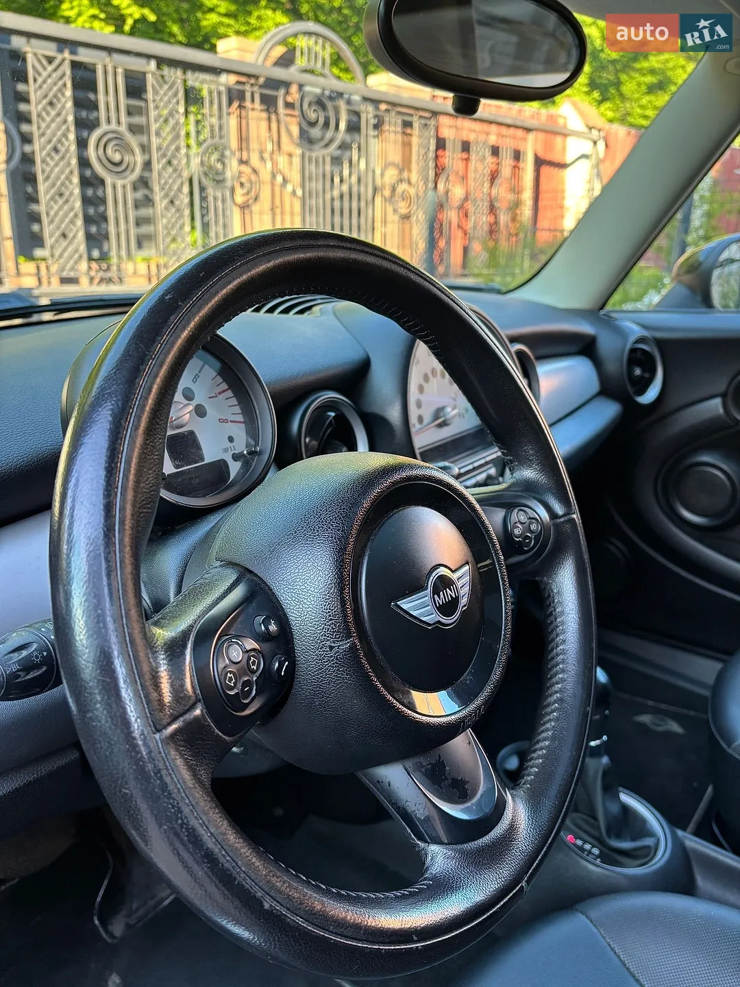 2011 MINI Cooper - мініатюра 10