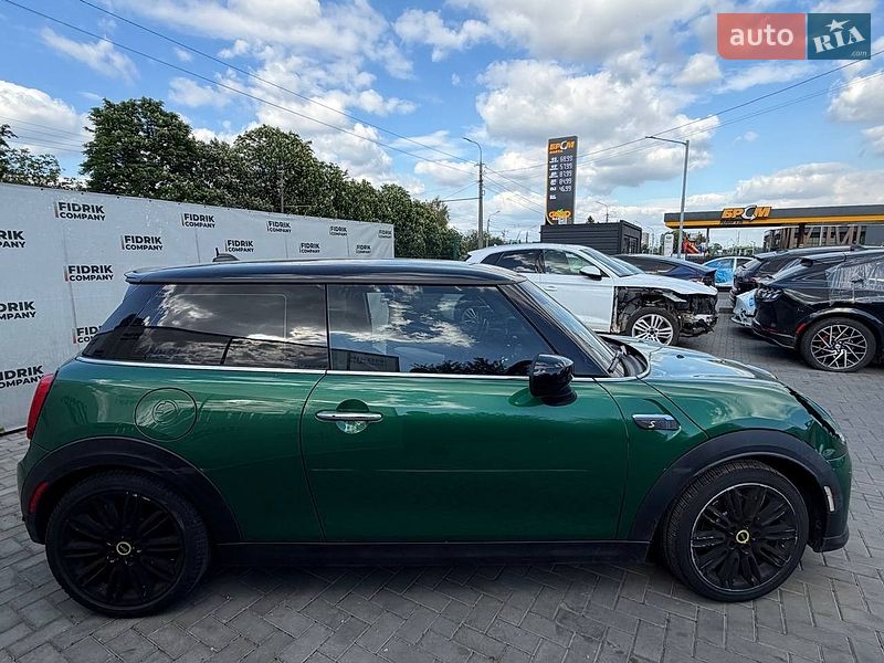 Хэтчбек MINI Cooper 2021 в Луцке фото 13 Хэтчбек MINI Cooper 2021 в Луцке