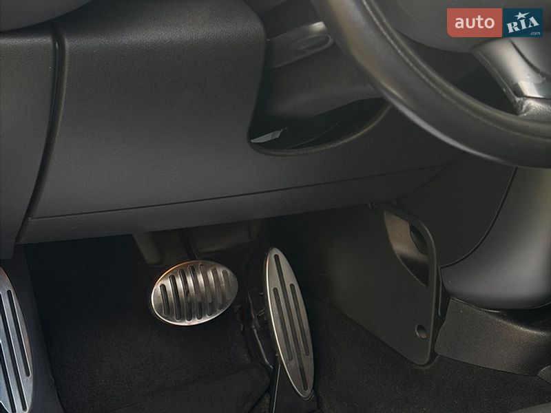 Хетчбек MINI Cooper 2011 в Львові