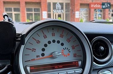 Хэтчбек MINI Cooper 2010 в Ирпене