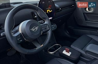 Хетчбек MINI Cooper 2024 в Києві