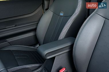 Хетчбек MINI Cooper 2024 в Києві