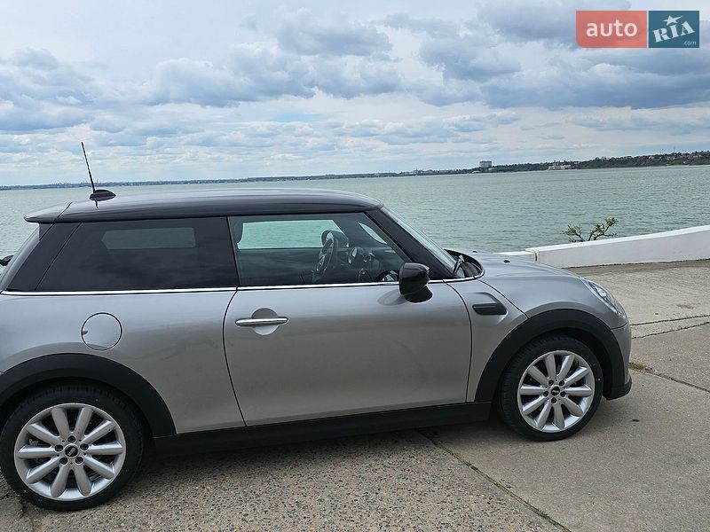 Хетчбек MINI Cooper 2023 в Одесі