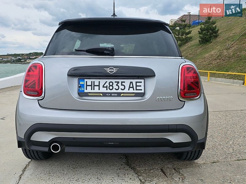 Хетчбек MINI Cooper 2023 в Одесі