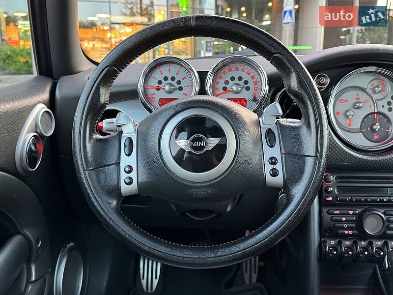Хэтчбек MINI Cooper 2005 в Киеве