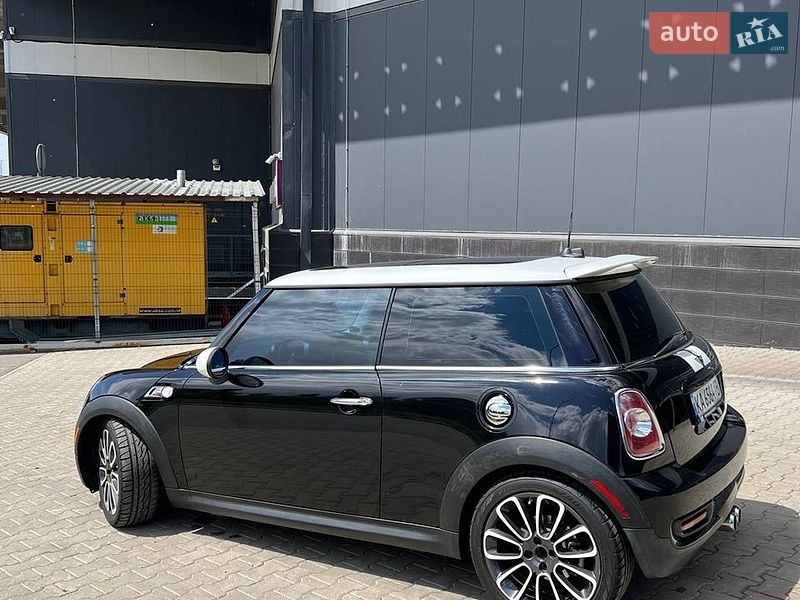 Хетчбек MINI Cooper 2012 в Києві