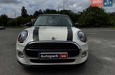 Хетчбек MINI Cooper 2016 в Києві