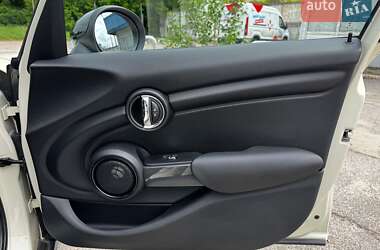 Хетчбек MINI Cooper 2016 в Києві