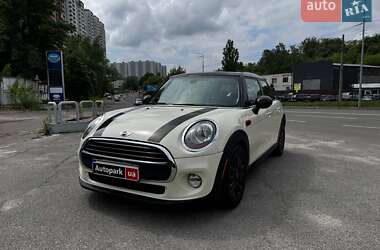 Хетчбек MINI Cooper 2016 в Києві Хетчбек MINI Cooper 2016 в Києві