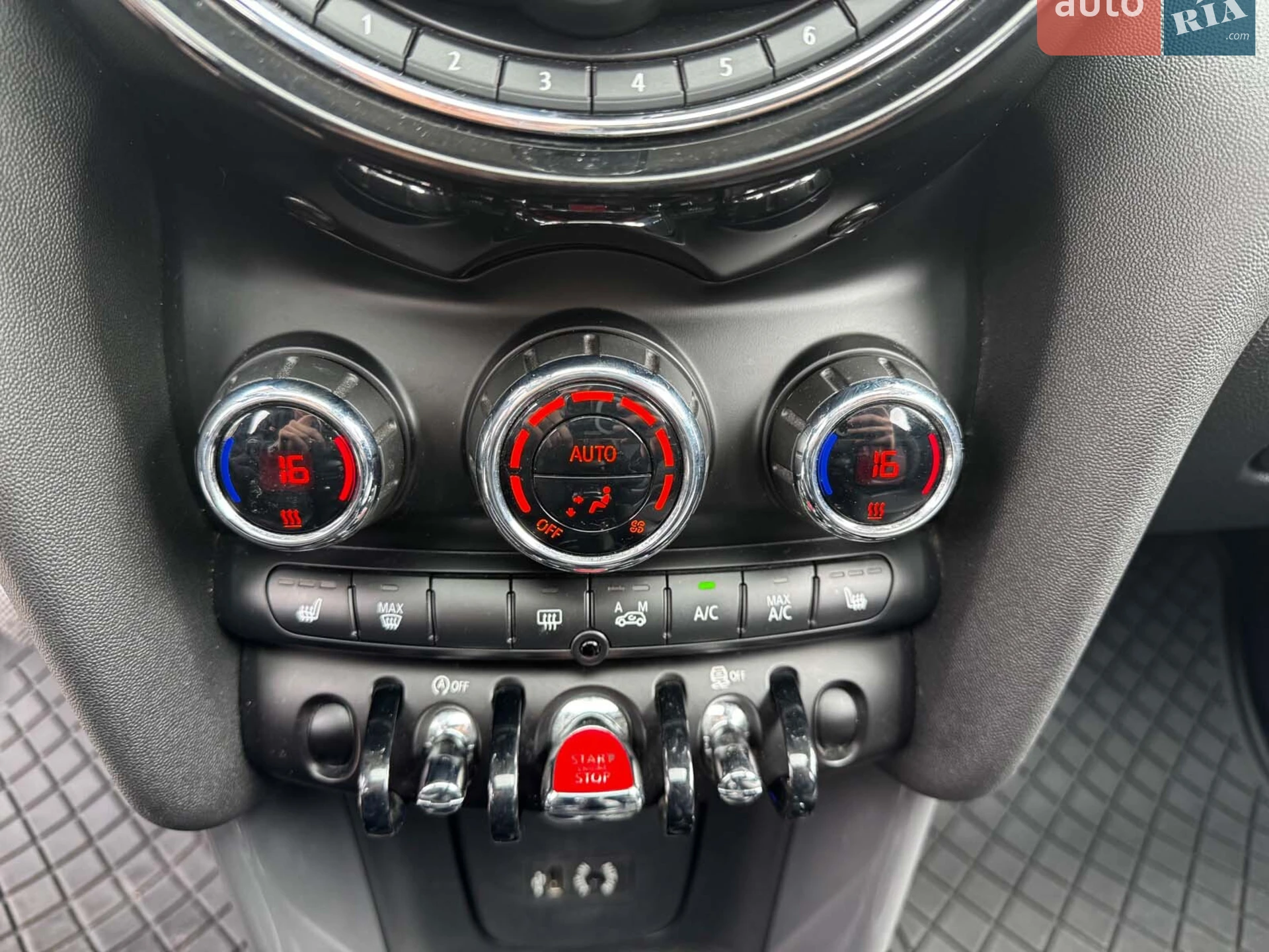 2016 MINI Cooper - мініатюра 22