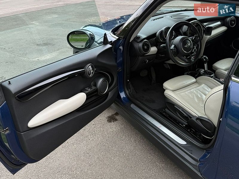 Хэтчбек MINI Cooper 2014 в Киеве