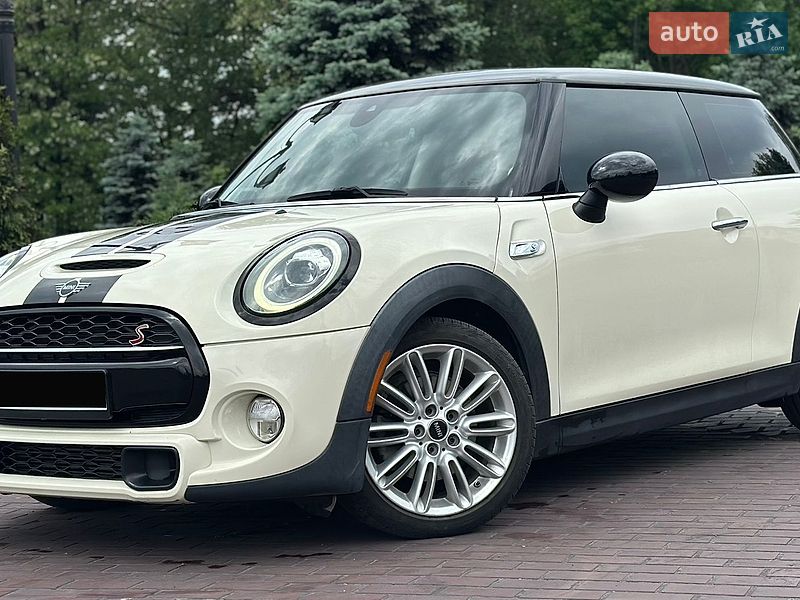 Хэтчбек MINI Cooper 2018 в Днепре фото 2 Хэтчбек MINI Cooper 2018 в Днепре