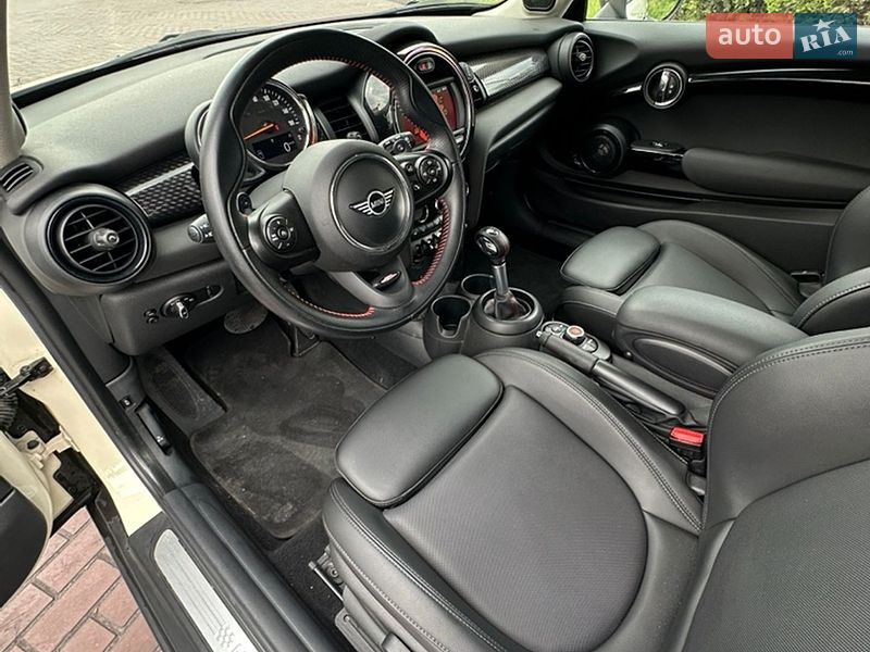 Хэтчбек MINI Cooper 2018 в Днепре фото 14 Хэтчбек MINI Cooper 2018 в Днепре