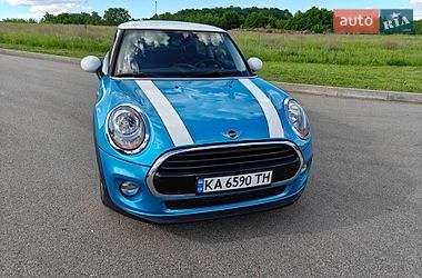 Хетчбек MINI Cooper 2016 в Києві