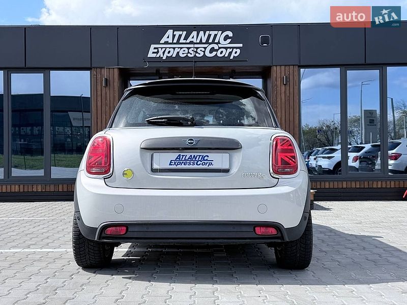 Хэтчбек MINI Cooper 2020 в Киеве