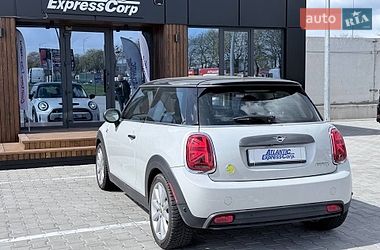 Хэтчбек MINI Cooper 2020 в Киеве