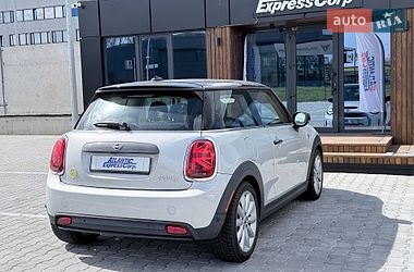 Хэтчбек MINI Cooper 2020 в Киеве
