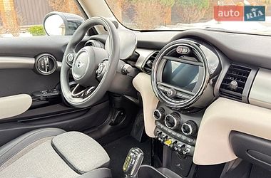 Хэтчбек MINI Cooper 2020 в Киеве