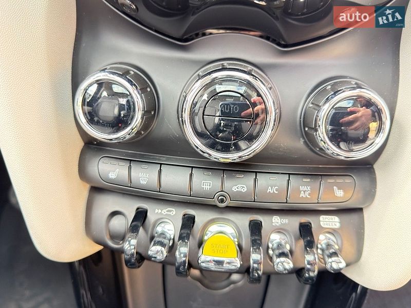 Хэтчбек MINI Cooper 2020 в Киеве