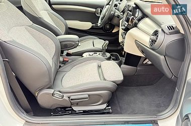 Хэтчбек MINI Cooper 2020 в Киеве