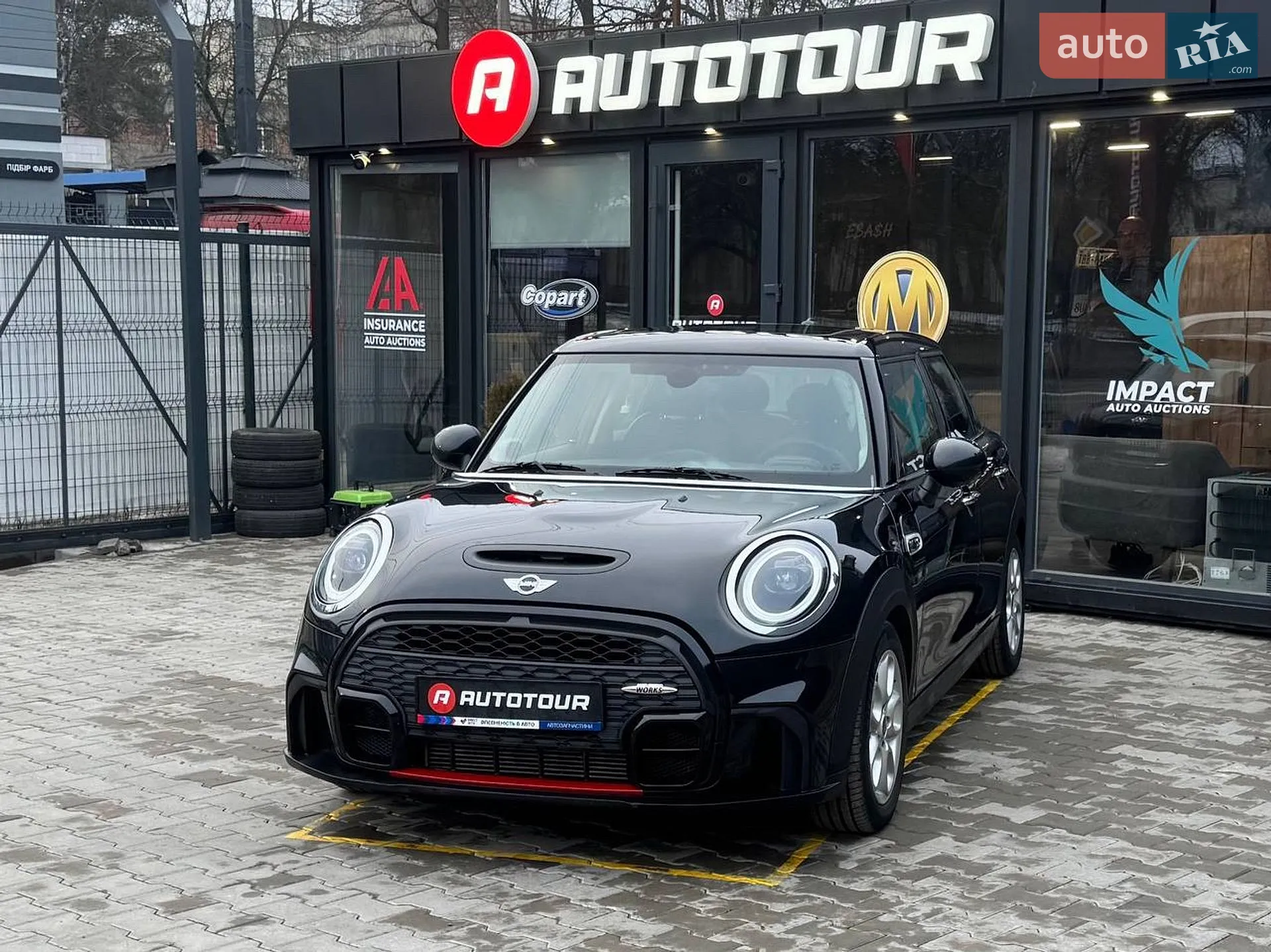 2017 MINI Cooper - фото 1