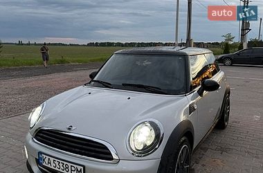 Хэтчбек MINI Cooper 2011 в Киеве